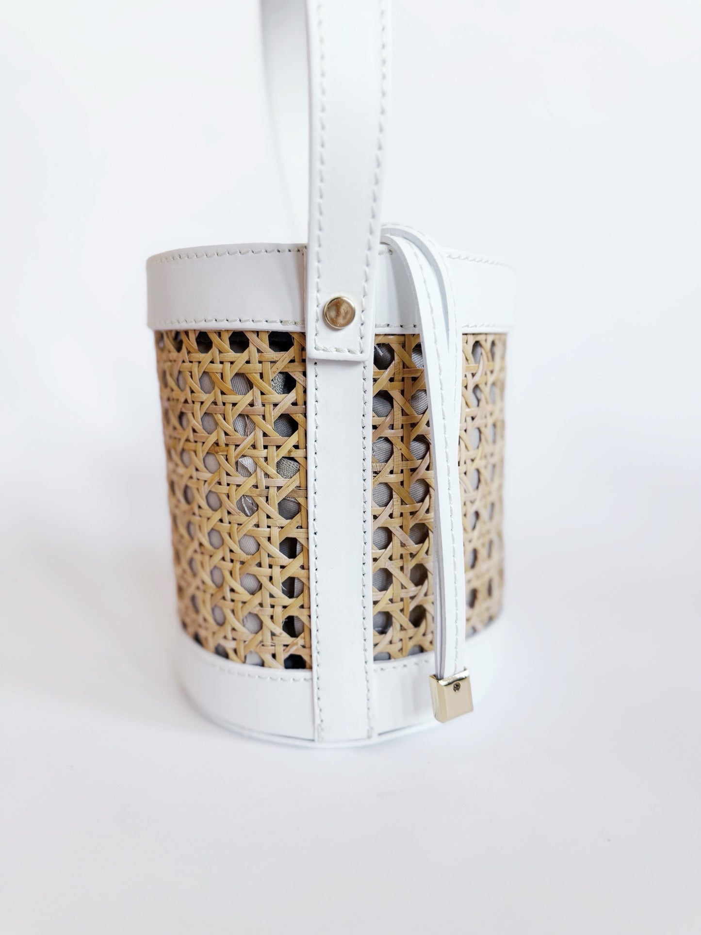 White Cane Wicker Bucket Bag