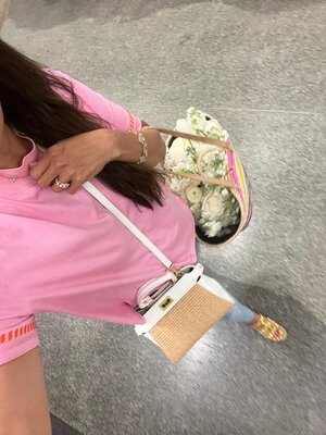 Mini Twist Lock Raffia Bag