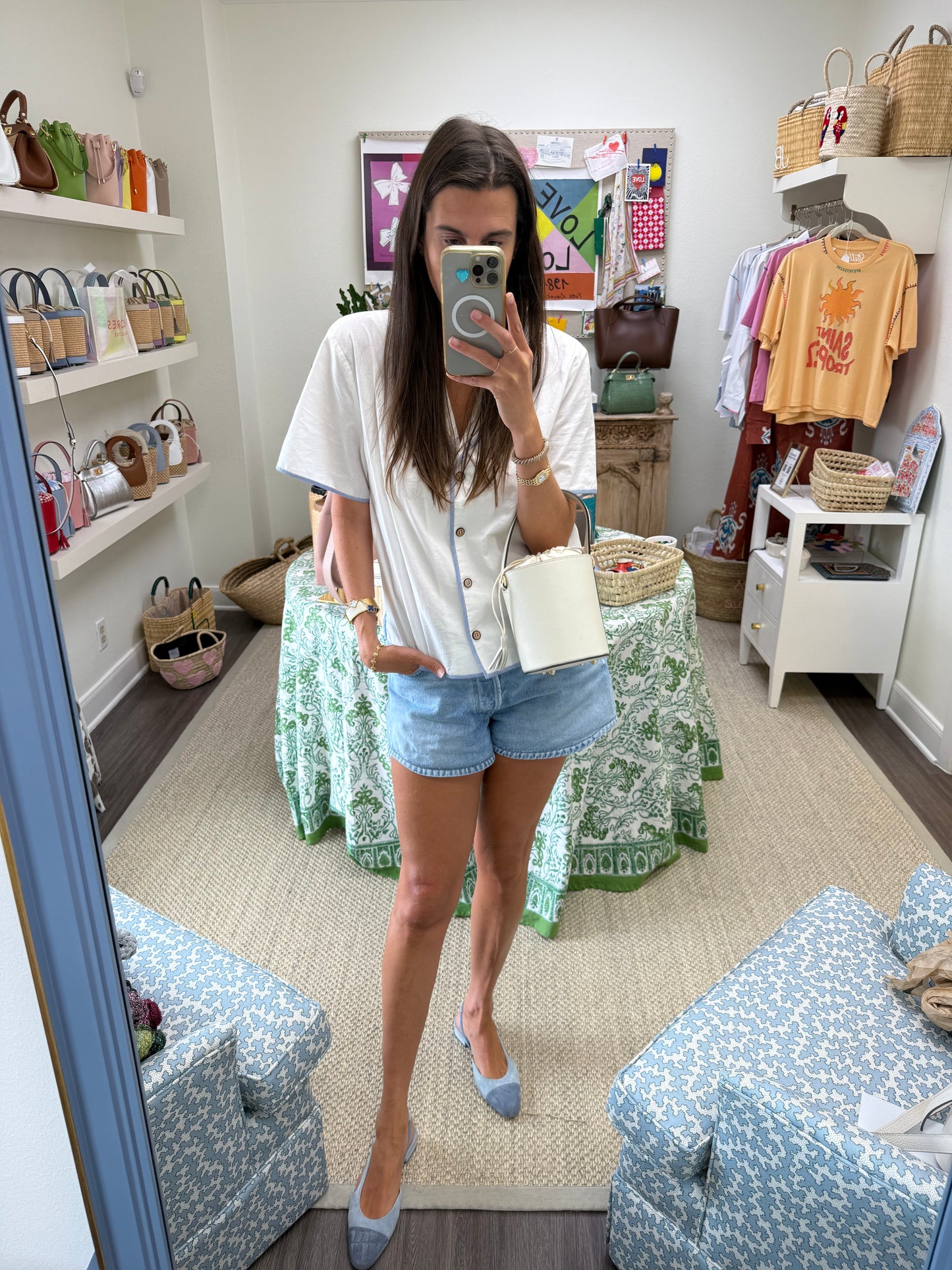 LE CREAM BUCKET BAG