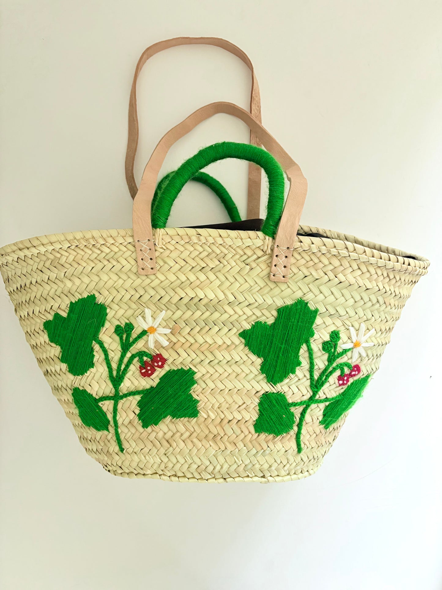 Strawberry Garden Straw Tote