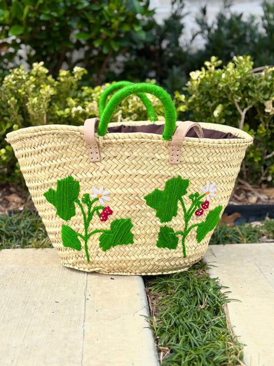 Strawberry Garden Straw Tote