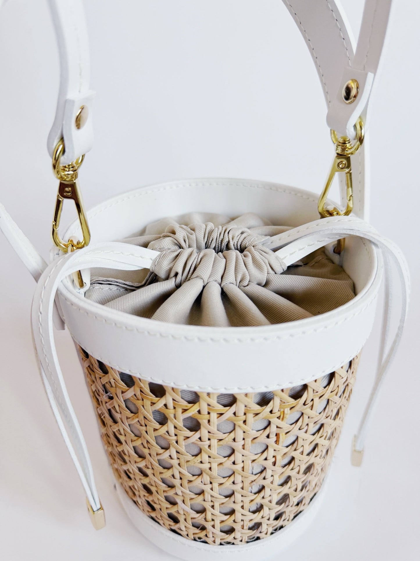 White Cane Wicker Bucket Bag