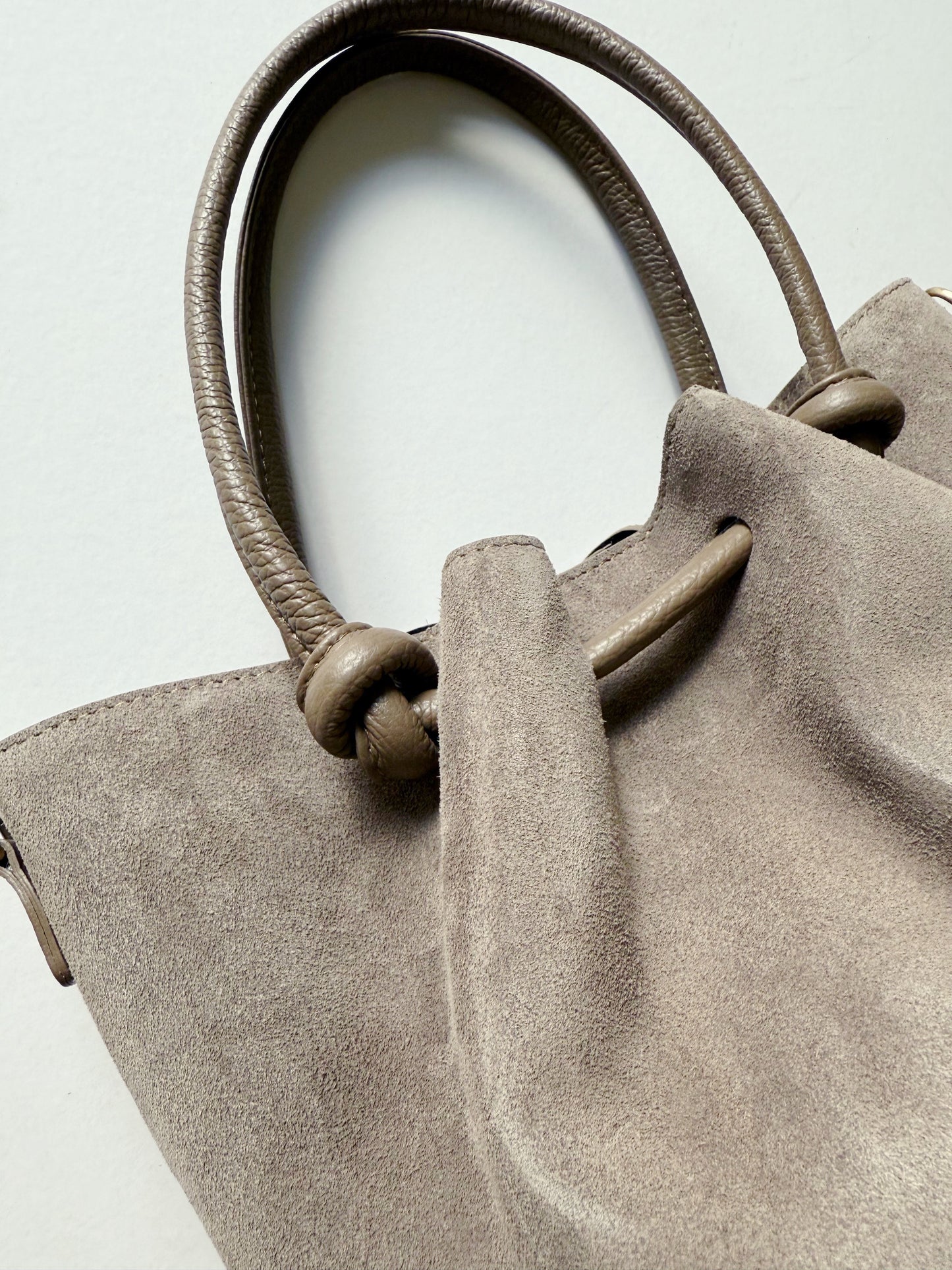 Suede Knot Bags Beige