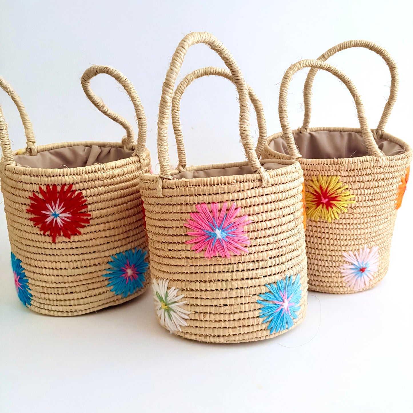 Multi Color Floral Straw Bucket Bags