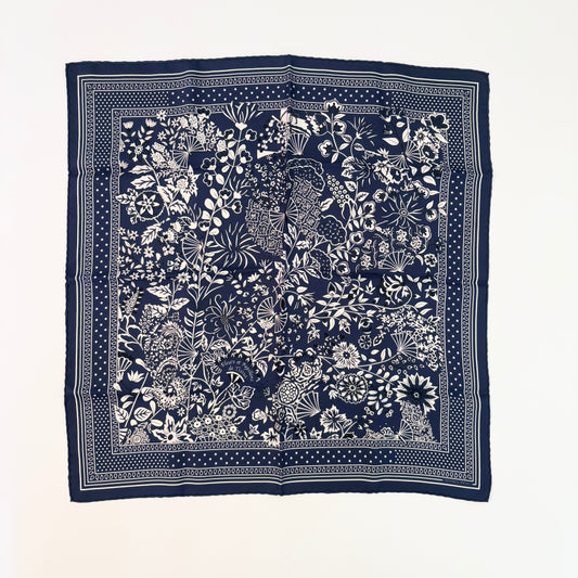 "Fleurs et Papillons de Tissus" 55 Bandana Hermes Scarf